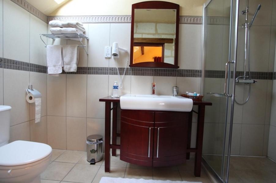 Chateau De Belle Poule Les Ponts-de-Cé Zimmer foto